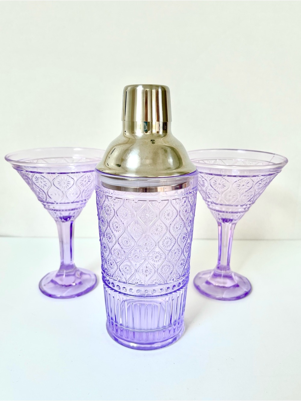 Godinger “Claro” Lavender Crystal 3-Piece Cocktail Set with Shaker & Two Glasses